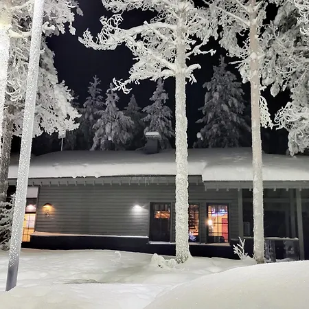Tunturipoelloe 4 Hébergement de vacances Ruka