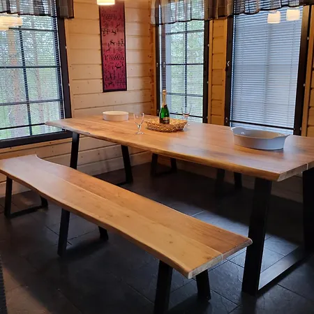 Semesterbostad Tunturipoelloe 4 Ruka