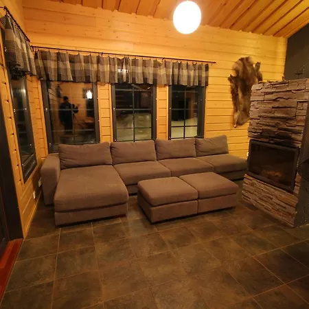 Tunturipoelloe 4 Ruka